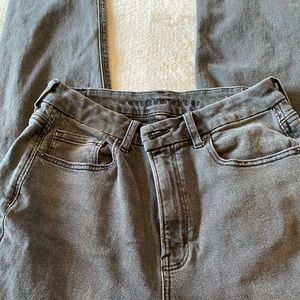 AE Stretch Curvy Mom Jean